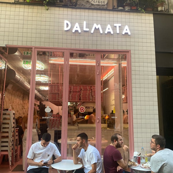 8/11/2022 tarihinde SD~🕊️♥️ziyaretçi tarafından Dalmata Pizza'de çekilen fotoğraf