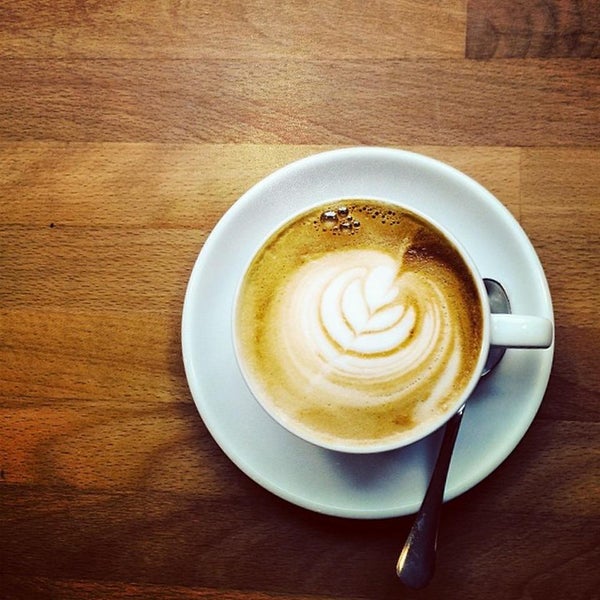 Снимок сделан в Madal Cafe - Espresso &amp; Brew Bar пользователем Madal Cafe - Espresso &amp; Brew Bar 8/1/2015