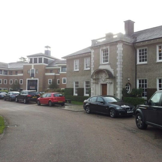 Sefton Park Stoke Poges 1 tip from 32 visitors