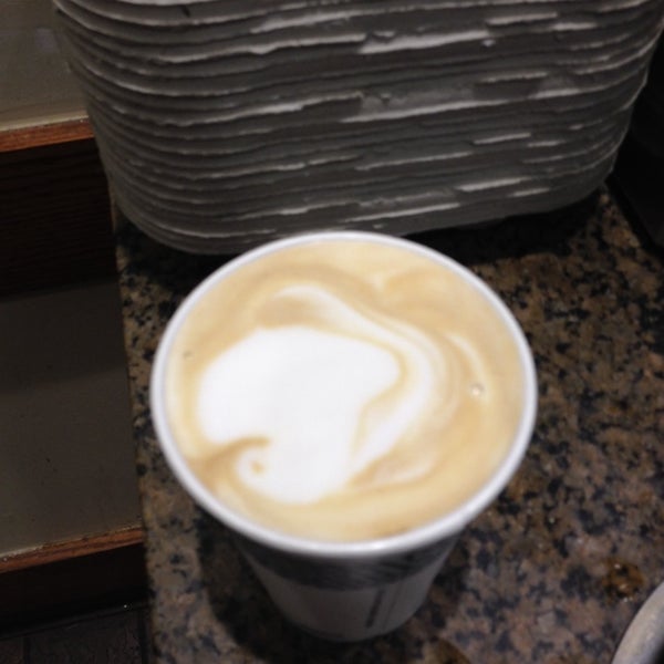 Photo taken at Peet&#39;s Coffee by Carole d. on 11/20/2013