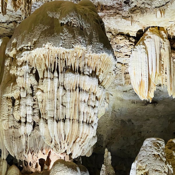 12/31/2020 tarihinde Gunjan K.ziyaretçi tarafından Natural Bridge Caverns'de çekilen fotoğraf