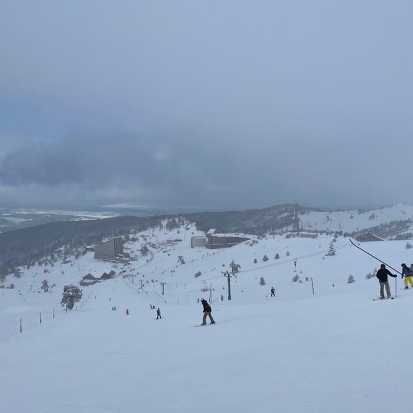 Foto tirada no(a) Kaya Palazzo Ski &amp; Mountain Resort por Faruk D. em 2/28/2022