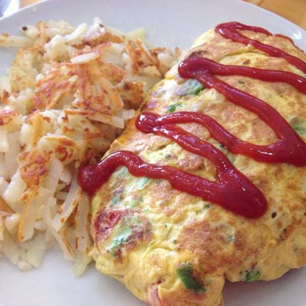 12/13/2013 tarihinde Jay H.ziyaretçi tarafından Eggsperience Breakfast &amp; Lunch'de çekilen fotoğraf