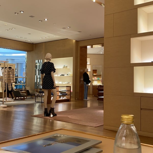 Louis Vuitton - Sandton City Shopping Centre, Shop 26 Upper Level