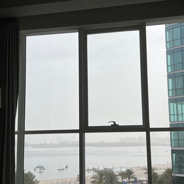 Foto scattata a DoubleTree by Hilton Dubai - Jumeirah Beach da A Alajlan il 7/28/2022
