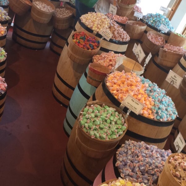 Balboa Candy Balboa Island 301 Marine Ave Ste A