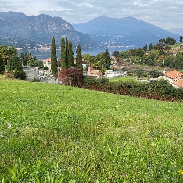 Photo taken at Giardini di Villa Melzi by M . on 10/19/2021