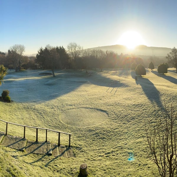 Glenville Pitch & Putt Club - 2 tips from 19 visitors