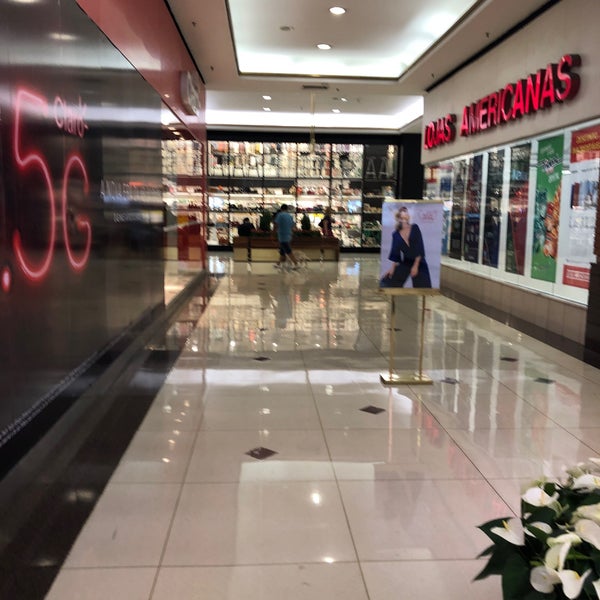 รูปภาพถ่ายที่ Shopping Market Place โดย Yury C. เมื่อ 1/10/2020