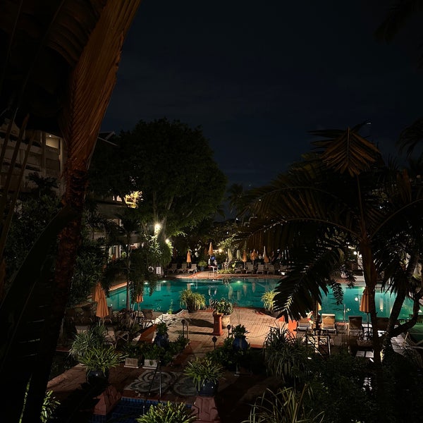11/6/2023にBNDRがAnantara Bangkok Riverside Spa &amp; Resortで撮った写真
