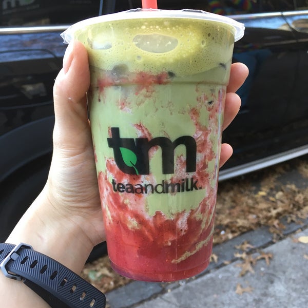 The ingredients are so fresh here! I recommend the taro tea, homemade grass jelly, and their matcha-strawberry drink.