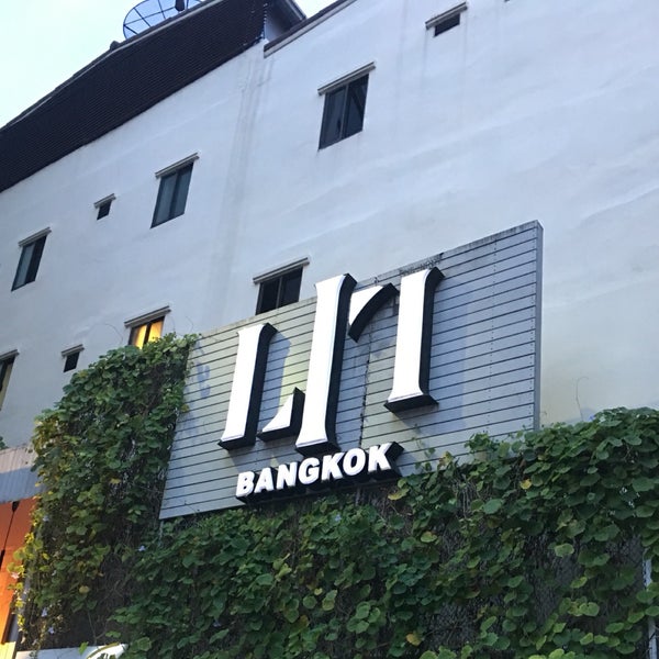 Photo taken at LiT BANGKOK Hotel &amp; Residence by kero n. on 9/5/2016