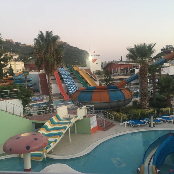 Photo taken at Alanya Aquapark by  E S R A  on 7/22/2018