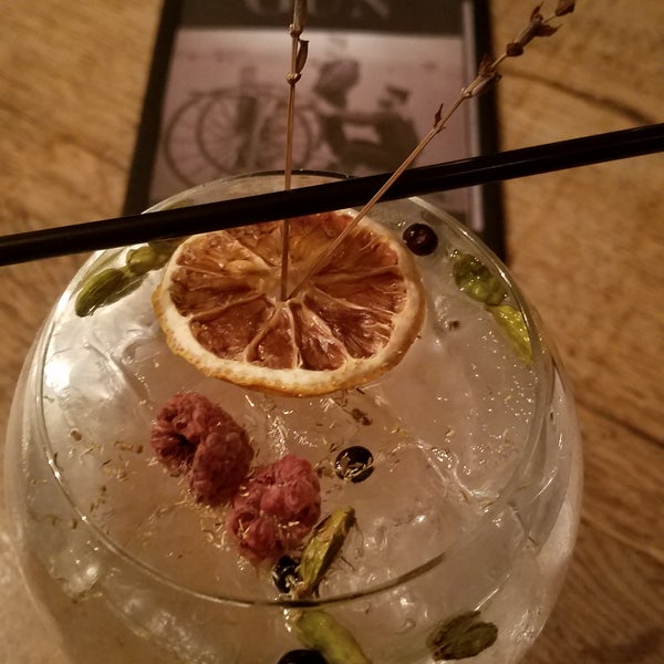 Bloom London dry gin was a professional drink served perfectly by Zack