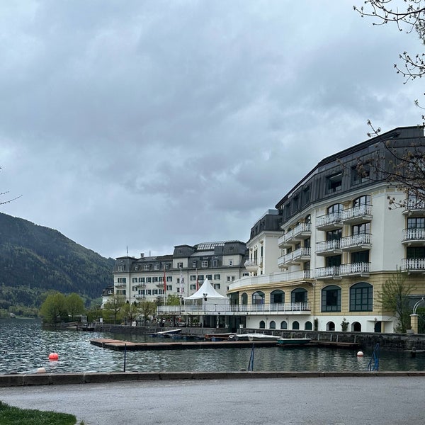 Photo taken at Grand Hotel Zell am See by وْ 🐎 on 4/18/2024