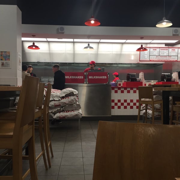 Photo taken at Five Guys by Louise W. on 10/4/2016