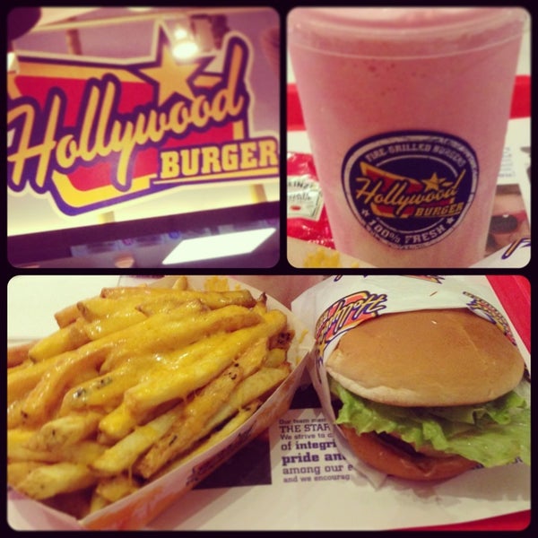 2/8/2013にItsMβŚ ♚.がHollywood Burger هوليوود برجرで撮った写真