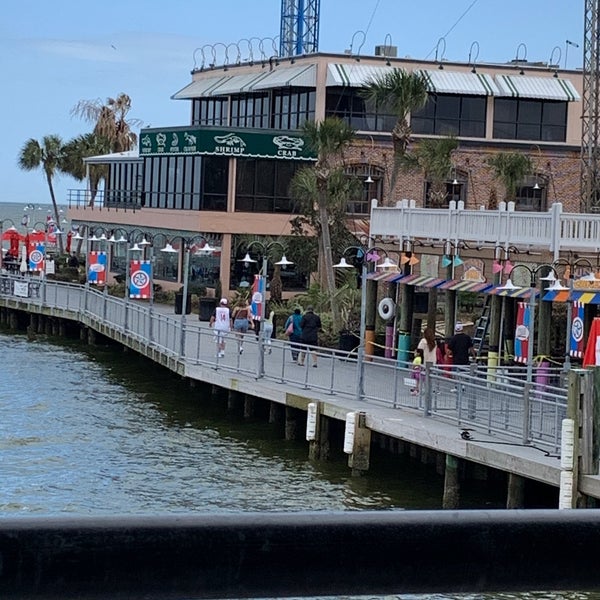 Das Foto wurde bei Kemah Boardwalk von Kathy O. am 3/9/2021 aufgenommen