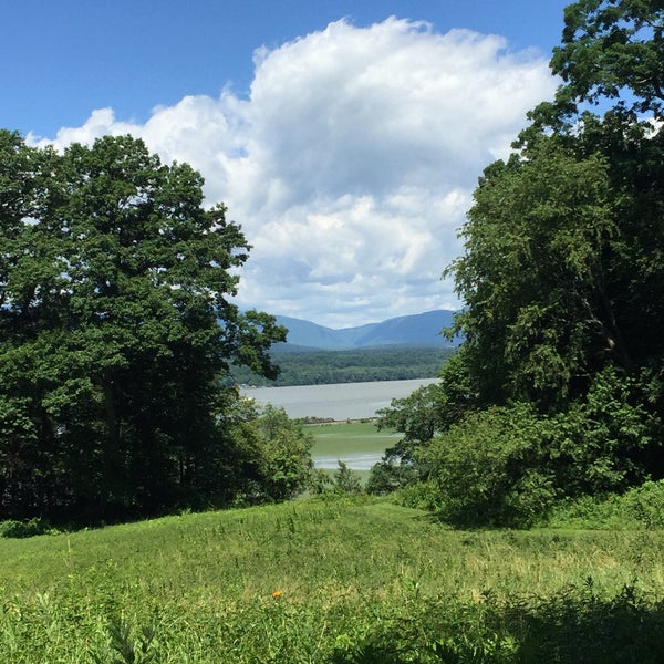 Montgomery Place Historic Estate - Gardener Way