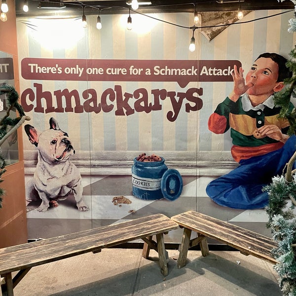 รูปภาพถ่ายที่ Schmackary&#39;s โดย Tricia T. เมื่อ 1/30/2023