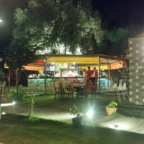 Photo taken at Kahve Diyarı &amp; Tiryaki Shisha Lounge by Ayşe B. on 7/29/2018
