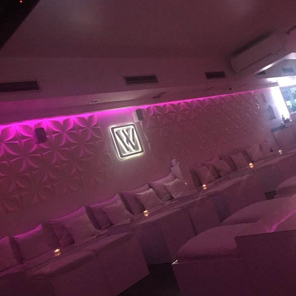 Photos At White Shisha Lounge El Poblenou 2 Tips From 91 Visitors