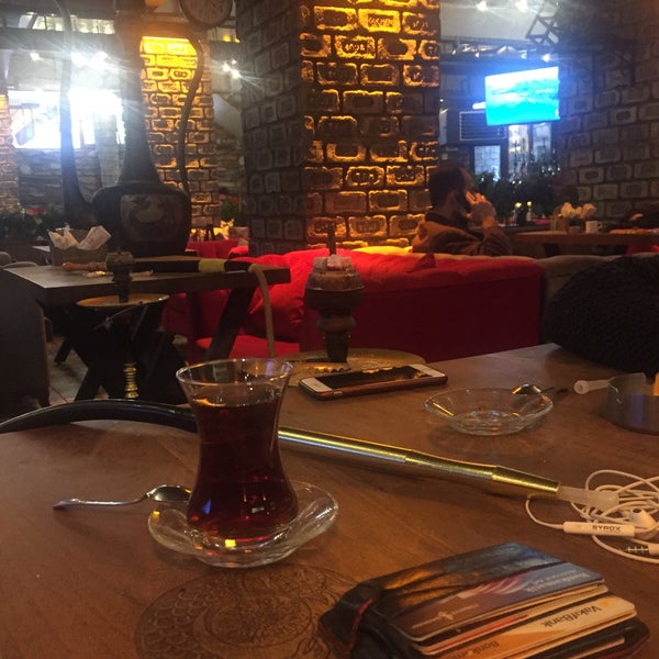 Photo prise au Şahmaran Cafe par Prm.Seyit 💉🚑 le11/21/2019