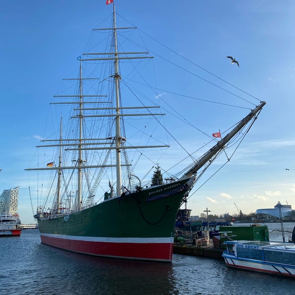 Foto tomada en Puerto de Hamburgo  por Daryoush K. el 12/25/2023