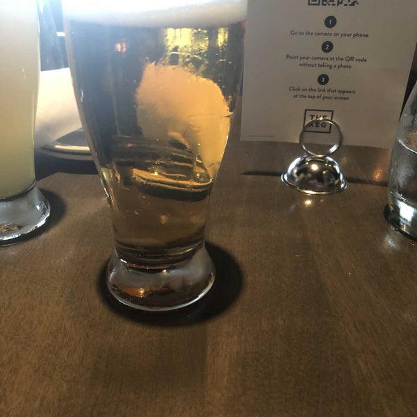 The Keg Steakhouse + Bar Oshawa Oshawa에서 음식점일