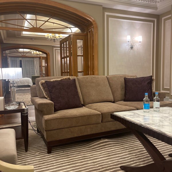 Foto tomada en Habtoor Palace Dubai, LXR Hotels &amp; Resorts  por Mansour A. el 12/27/2023