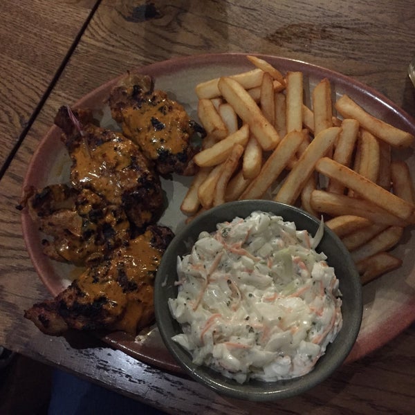 Photo taken at Nando&#39;s by Yofie S. on 11/5/2015