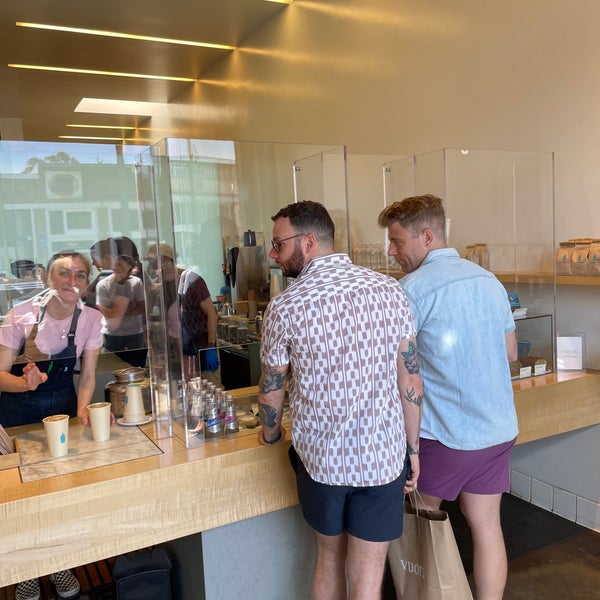 Photo taken at Blue Bottle Coffee by Bardia G. on 5/14/2022