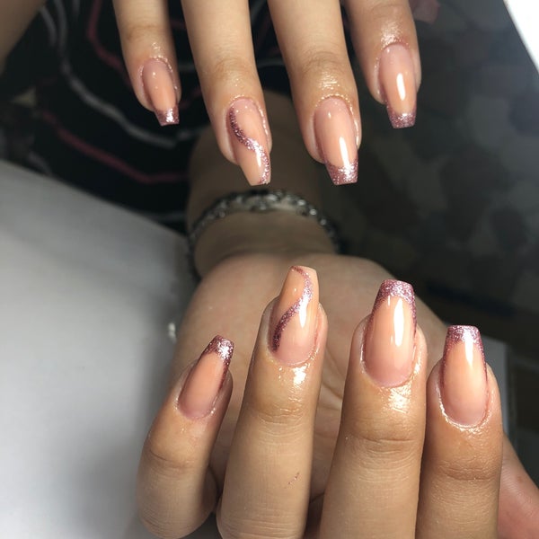 Mariw Nail Clinic 2 visitors