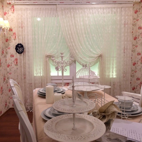Photos At English Home Furniture Photo Taken At English Home By Burcin U On 12 14 2017