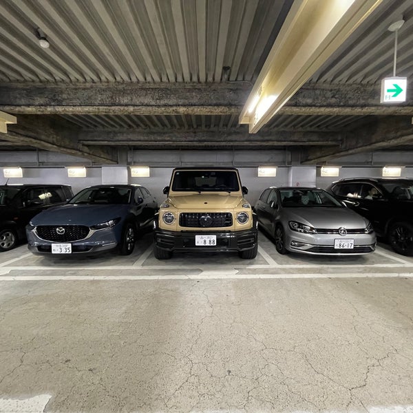 パークシティ イセタン1 駐車場 新宿5 11 5