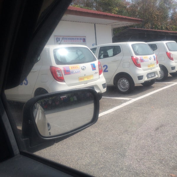 sekolah memandu alor setar