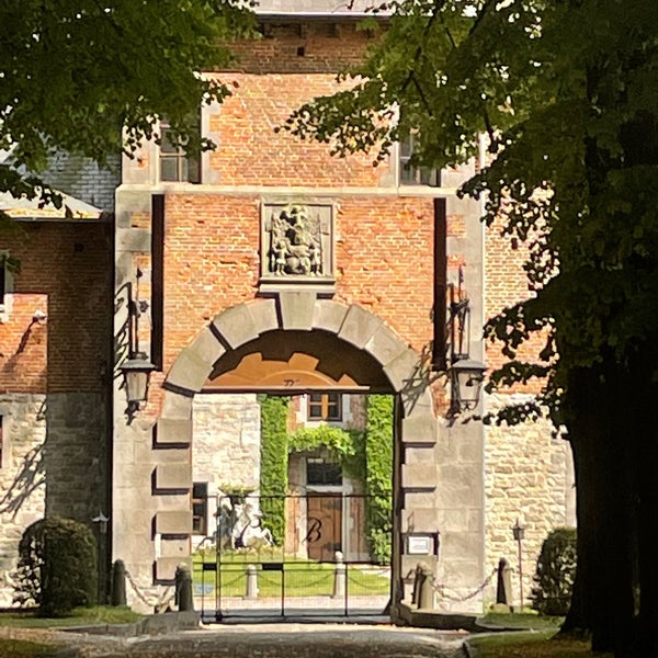 8/24/2021 tarihinde Geert V.ziyaretçi tarafından Chateau de Bioul'de çekilen fotoğraf