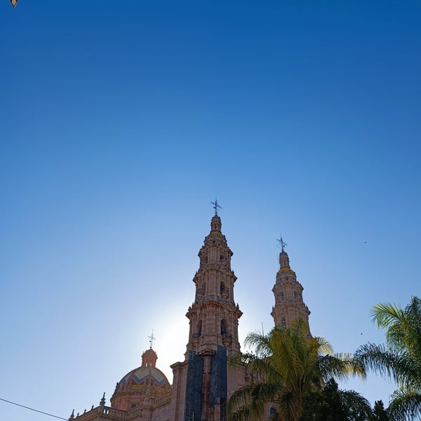 Photo taken at Basílica de la Virgen de San Juan de los Lagos by Jessica M. on 3/8/2023