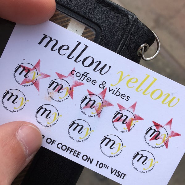 Foto tirada no(a) Mellow Yellow - coffee &amp; vibes por Jared M. em 1/27/2018
