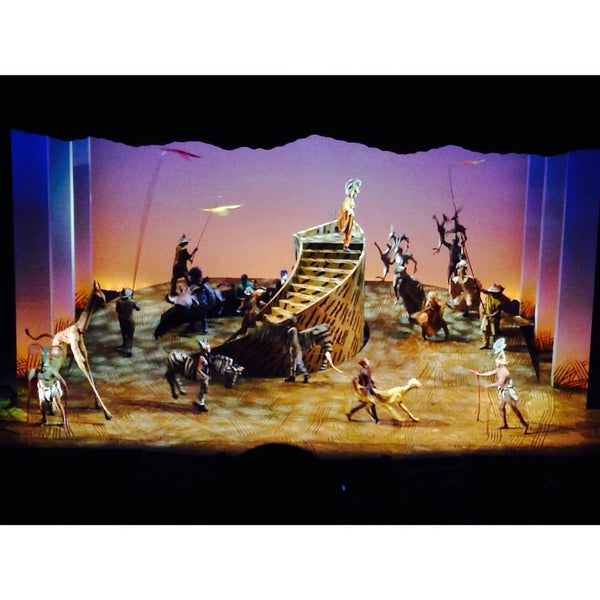 Foto tirada no(a) Stage Theater im Hafen por Irene. J. C. Simanjuntak em 9/13/2015
