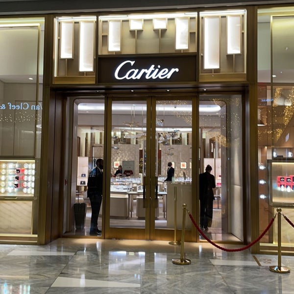 NOW OPEN: Cartier at Hudson Yards - Dickinson Cameron