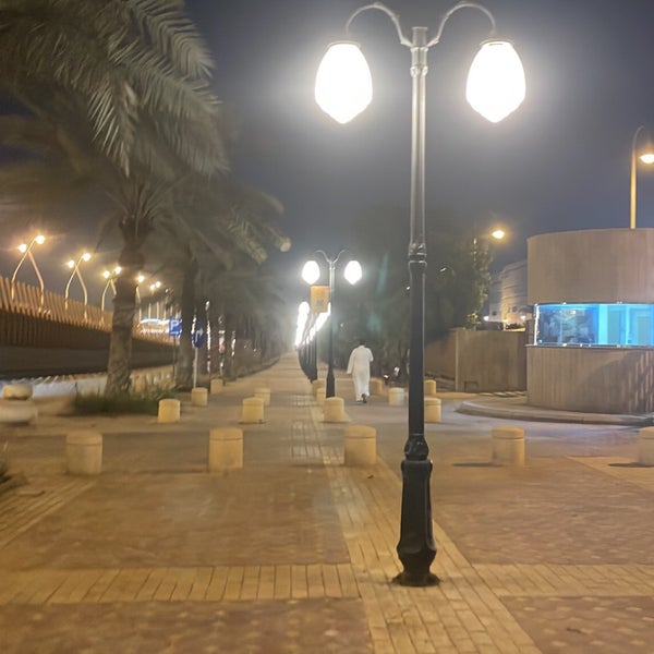Foto tirada no(a) King Abdullah Road Walk por MooD em 5/2/2024