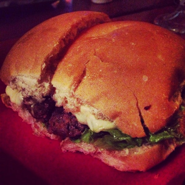 Photo taken at Hamburgueria Burger &amp; Co. by Jolie J. on 10/14/2013