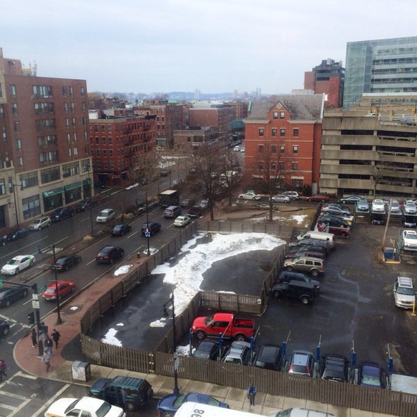 Foto tirada no(a) Wyndham Boston Beacon Hill por Fefo em 3/10/2014