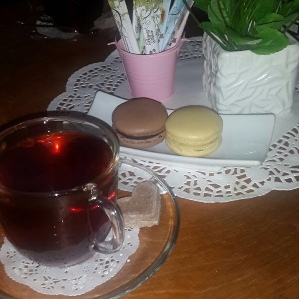 Снимок сделан в Tea &amp; Pot пользователем Gülşen Ö. 10/17/2015
