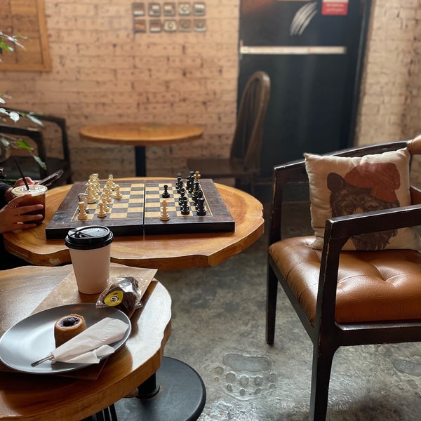 9/14/2022 tarihinde .ziyaretçi tarafından BEAR CUB ®️ Specialty coffee Roasteryمحمصة بير كب للقهوة المختصة'de çekilen fotoğraf