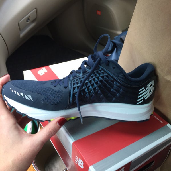 New balance shoe 2025 store salt lake city
