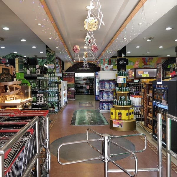 Unisat Liquor Store Lucky, Ajman (+971 56 119 9518)