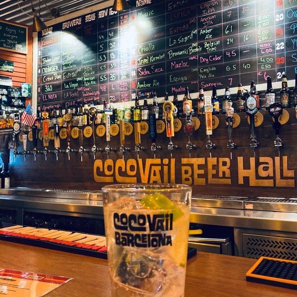 Foto scattata a CocoVail Beer Hall da Nikita M. il 8/21/2022