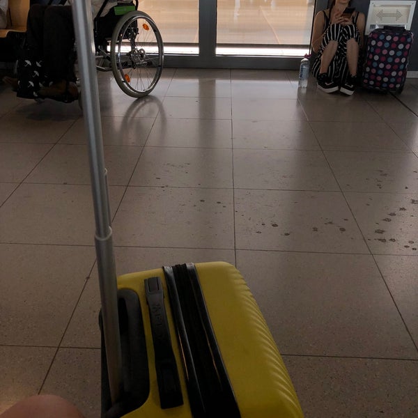 6/23/2022 tarihinde Дарина Т.ziyaretçi tarafından Dortmund Havalimanı (DTM)'de çekilen fotoğraf
